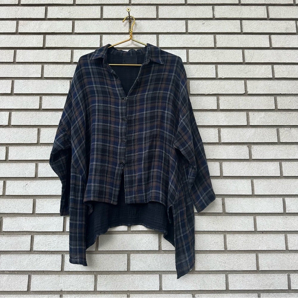 Blanque Plaid Asymmetrical Button Front Tunic Top Navy Gray Brown Gauze Small 0